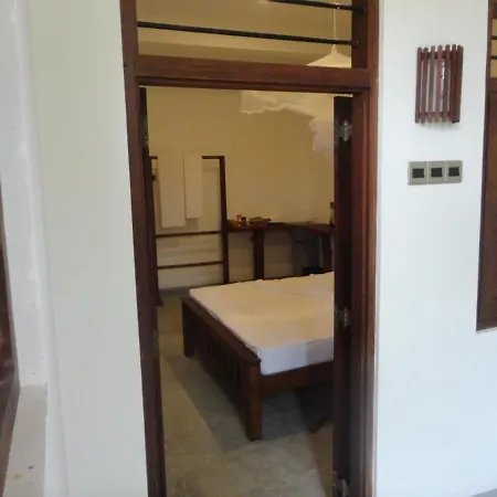 The Ed Corner - Hiriketiya Apartment Dickwella Exterior photo