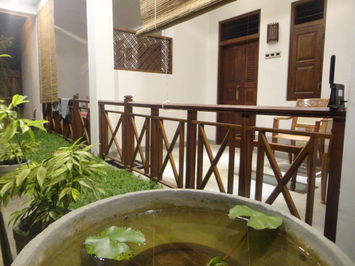 The Ed Corner - Hiriketiya Privatunterkunft